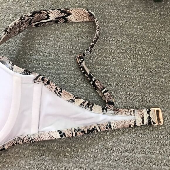 3/$15 Animal print bathing suit top / push up bra - Picture 5 of 6